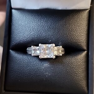 Sterling Silver Cubic Zirconia Ring